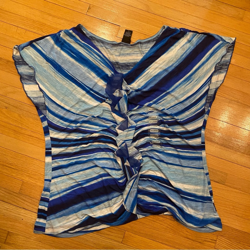 Women’s top XXL NWT